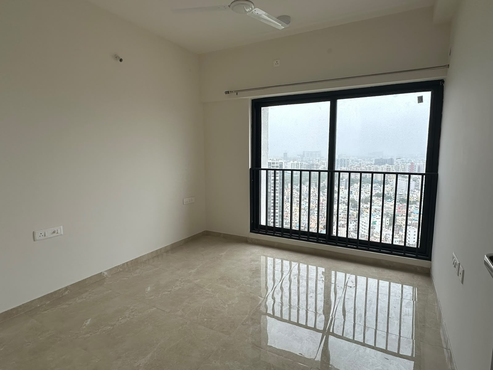 2bhk Fully furnished Riverdale Kharadi property in Kharadi, Pune