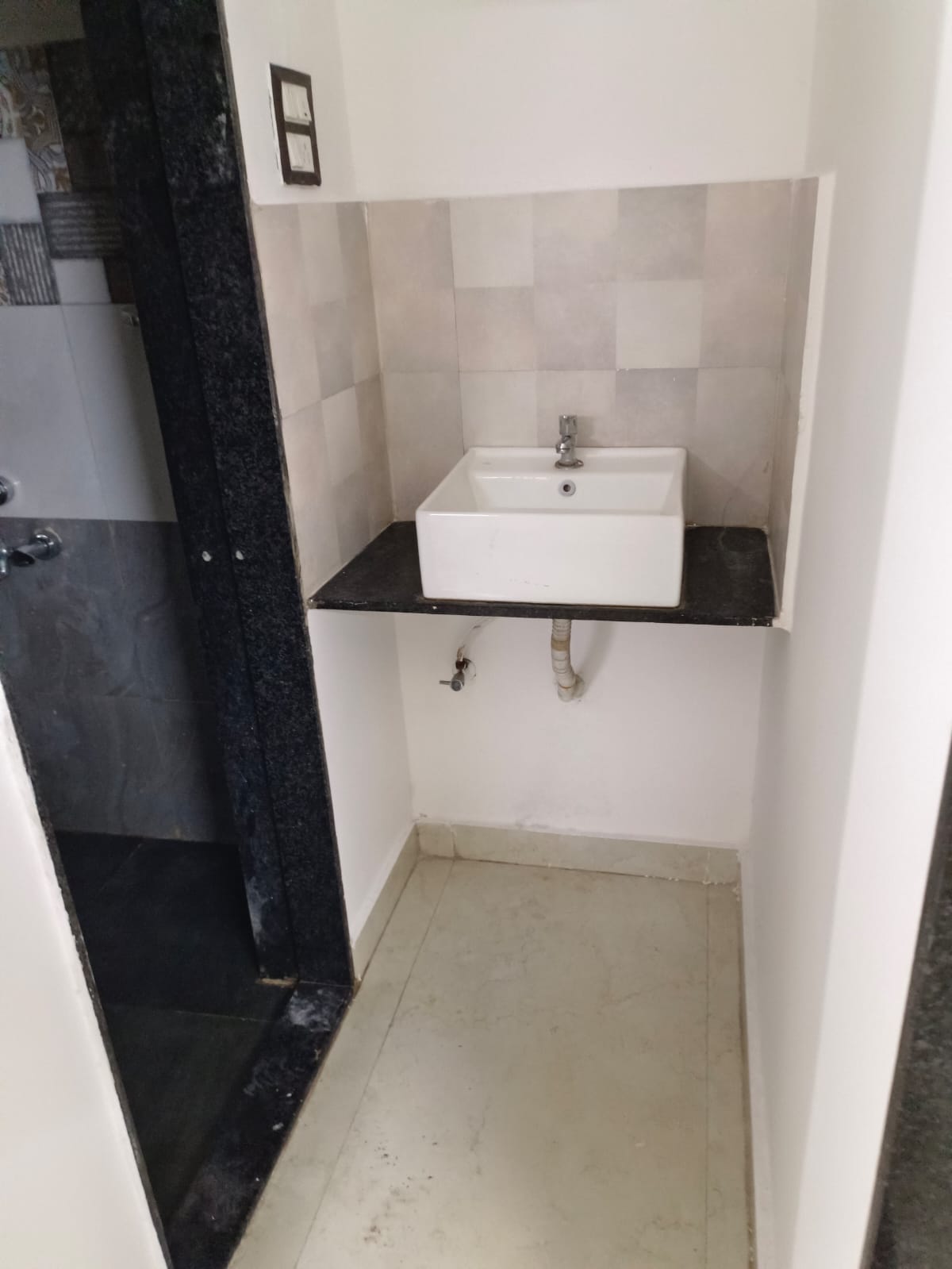 2bhk flat on rent Dream city society wagholi Lohegaon road property in Wagholi, Pune