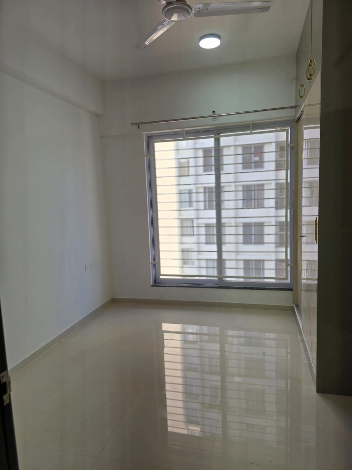 2bhk flat on rent Goel Ganga Altus Kharadi property in Kharadi, Pune
