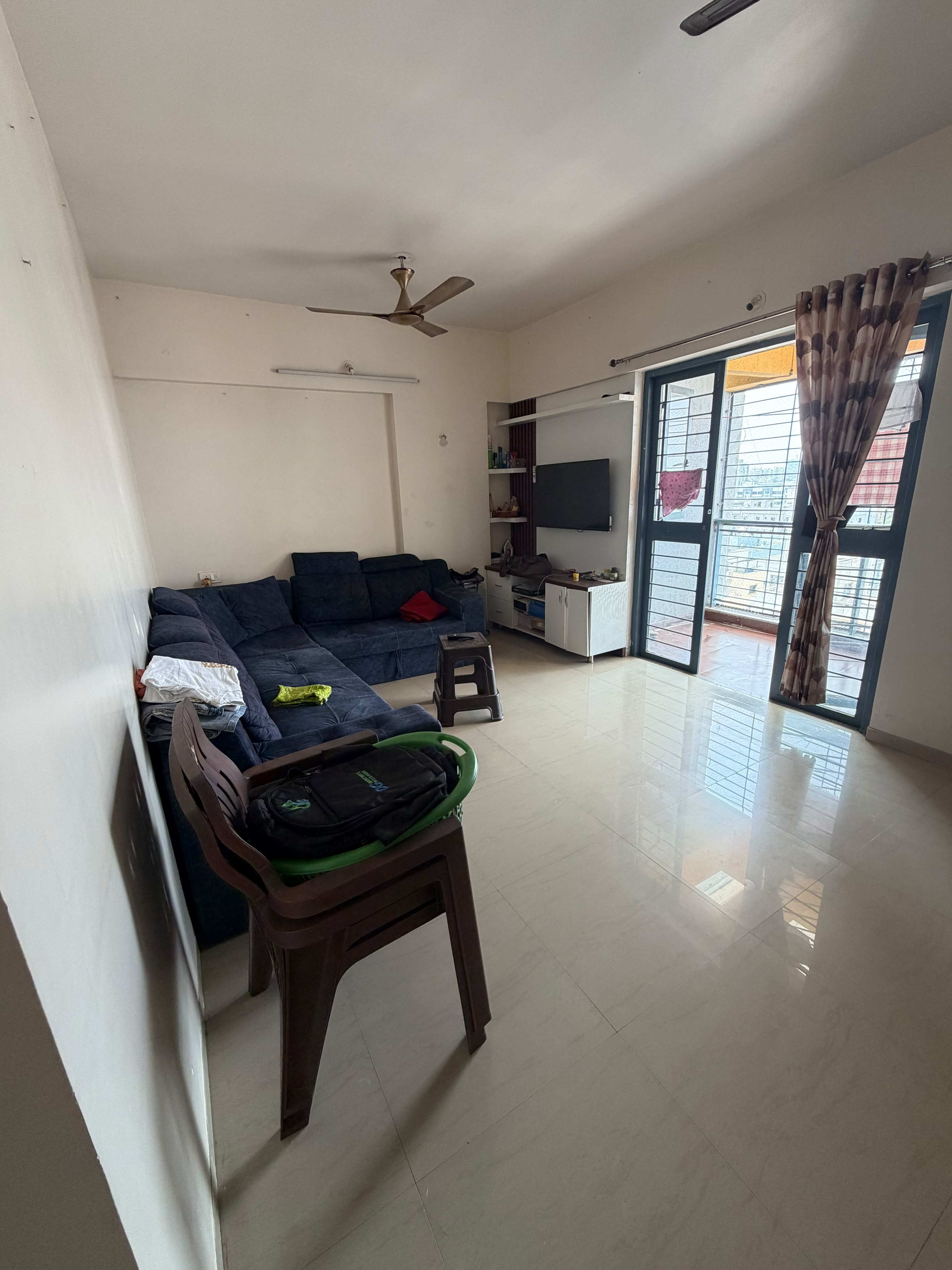 1bhk Semifurnished flat on rent Epic Wagholi property in Wagholi, Pune