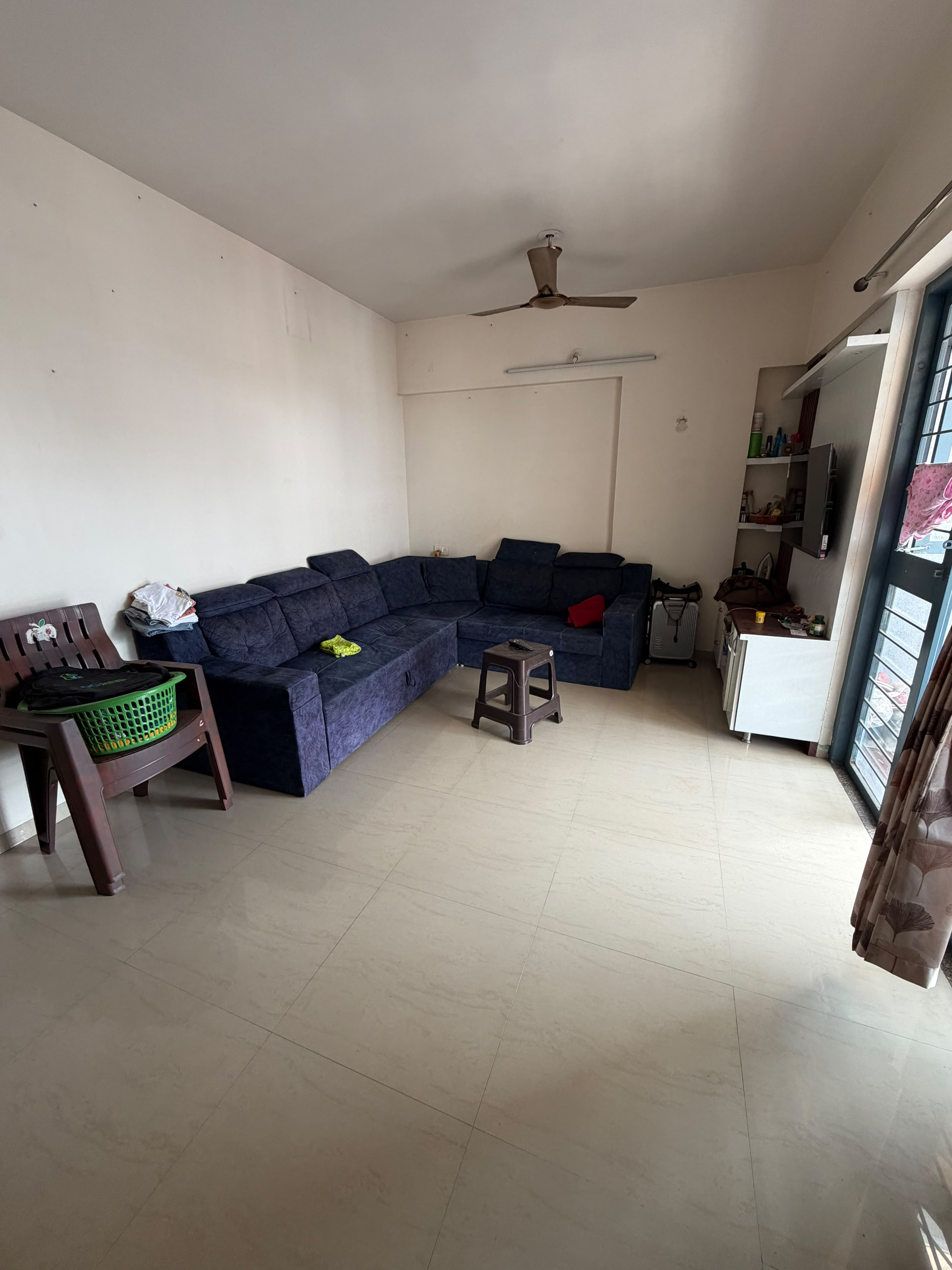 1bhk Semifurnished flat on rent Epic Wagholi property in Wagholi, Pune