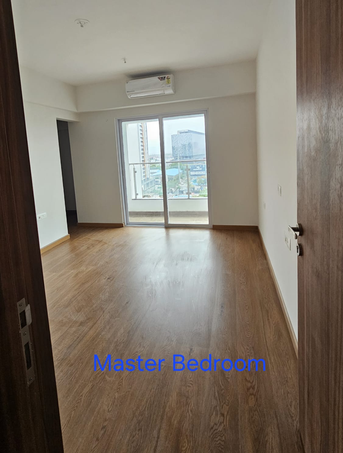 4bhk semifurnished flat on rent Gera World of Joy Kharadi property in Kharadi, Pune